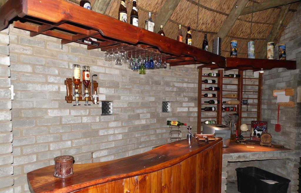 The Hexagon Wildlife Conservation 호텔 Uitenhage 외부 사진